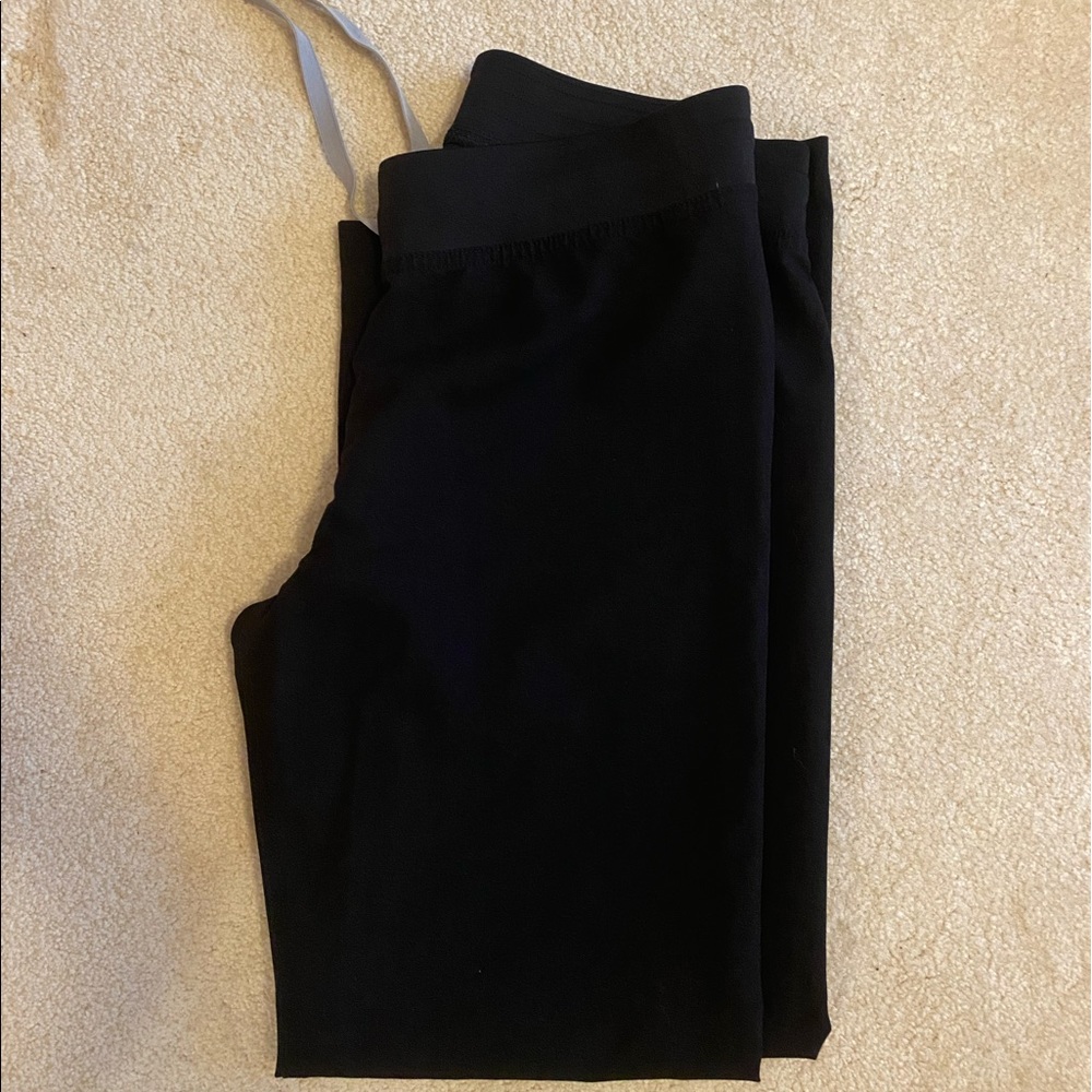 Black Figs Scrubs